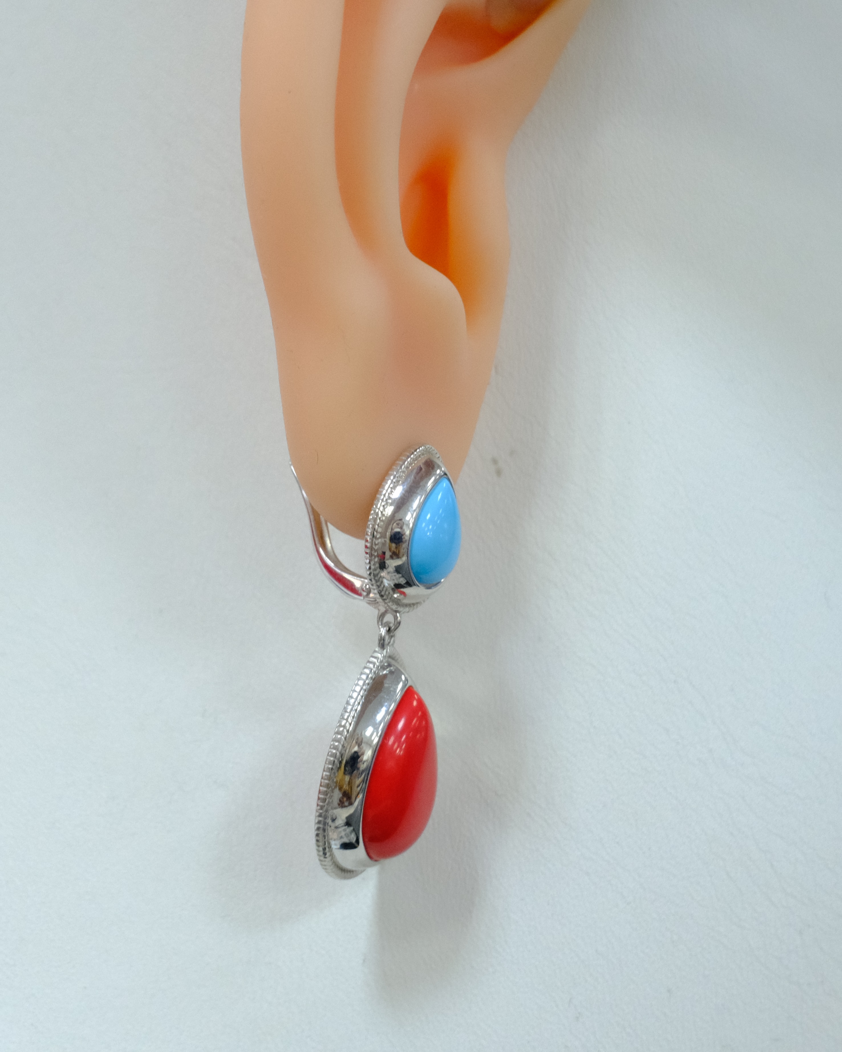 Серебряные серьги с кораллами и бирюзой